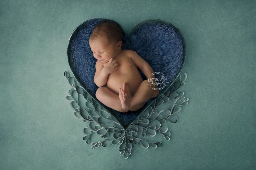 Kiddypix Photography kompozitfotó, újszülöttfotó, babafotó